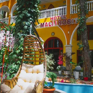Hotell Mali I Robit Golem (Tirana)
